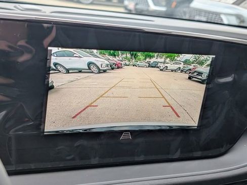 New 2026 Buick Envista Sport Touring w/ Convenience I Package FWD image 12