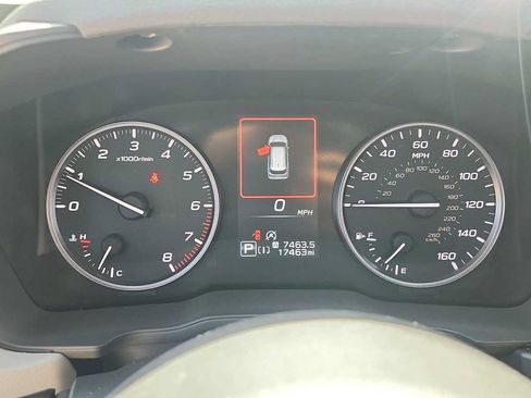 Used 2025 Subaru Forester Limited AWD/4WD image 11
