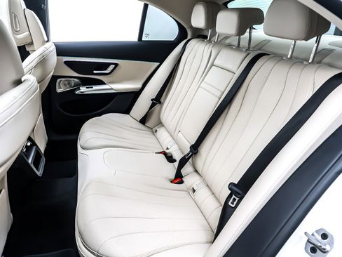New 2026 Mercedes-Benz E 350 Sedan image 8