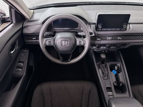 Used 2023 Honda Accord EX image 18