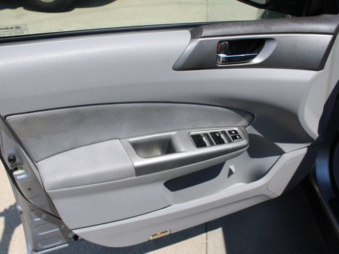 Used 2010 Subaru Forester 2.5X Premium w/ Popular Equipment Group 1A AWD/4WD image 14