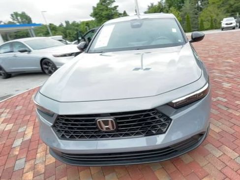 Used 2024 Honda Accord Sport image 4