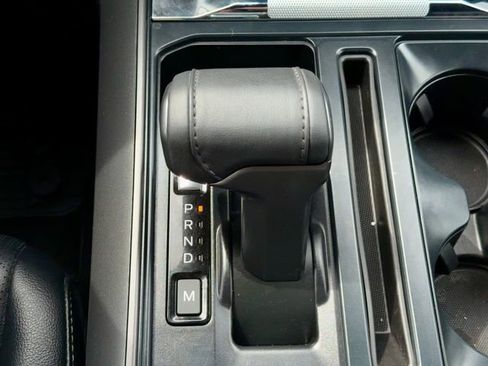 Used 2024 Ford F150 Lariat image 24