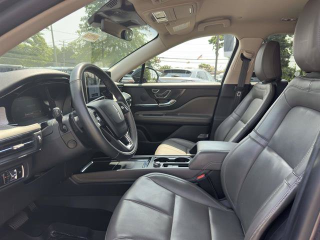 Used 2023 Lincoln Corsair AWD w/ Equipment Group 101A image 33
