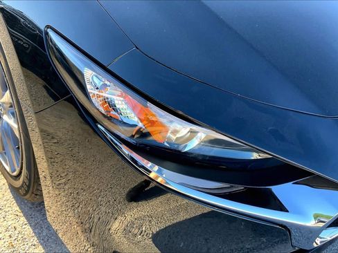 Used 2025 MAZDA MAZDA3 s FWD image 27