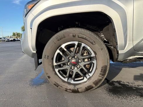 Used 2025 Toyota Tacoma TRD Sport AWD/4WD image 13