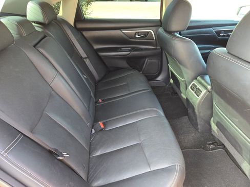 Used 2016 Nissan Altima 2.5 SL w/ 2.5 Technology w/LED Package image 27