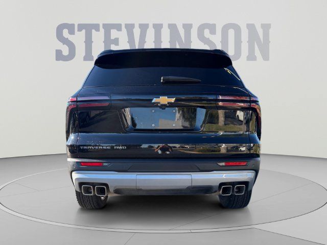 Used 2026 Chevrolet Traverse LT AWD/4WD image 4