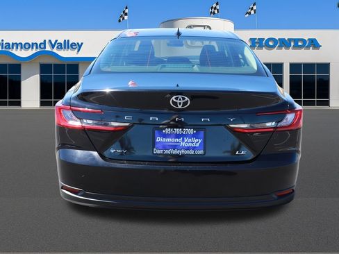 Used 2025 Toyota Camry LE w/ Convenience Package FWD image 5