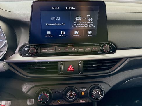 Used 2021 Kia Forte LXS FWD image 18