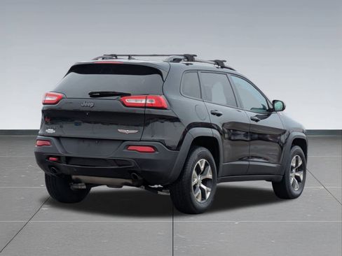 Used 2014 Jeep Cherokee Trailhawk w/ Comfort/Convenience Group image 7