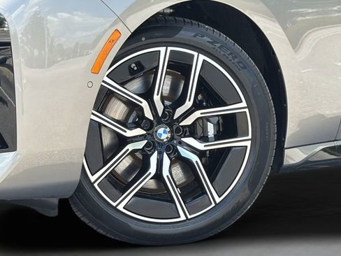 New 2026 BMW 760i xDrive w/ Premium Package AWD/4WD image 26