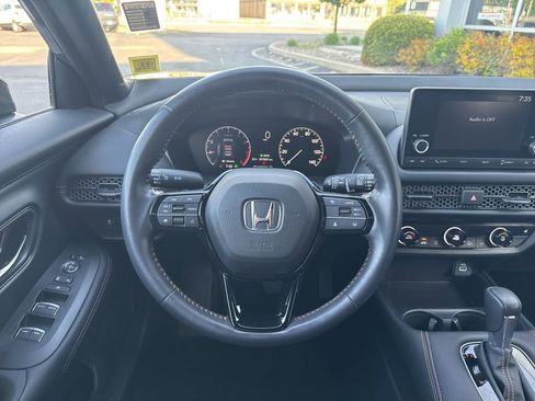 Certified 2024 Honda HR-V Sport image 19