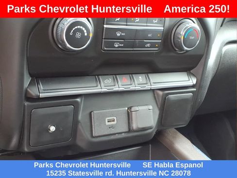 Certified 2020 Chevrolet Silverado 1500 Custom w/ Custom Value Package AWD/4WD image 7