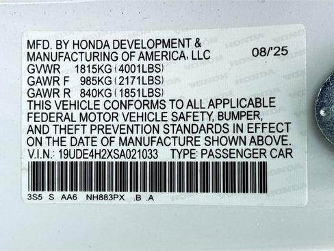 Used 2025 Acura Integra FWD image 37