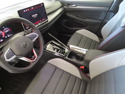 New 2026 Volkswagen GTI SE FWD image 20