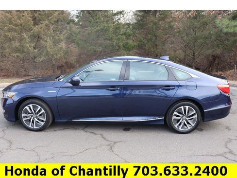 Used 2019 Honda Accord EX image 4