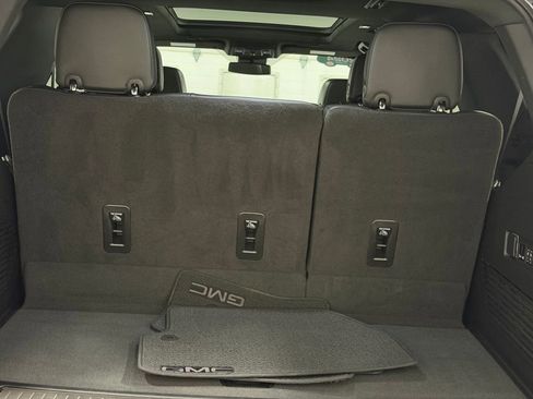 Certified 2024 GMC Yukon Denali image 22