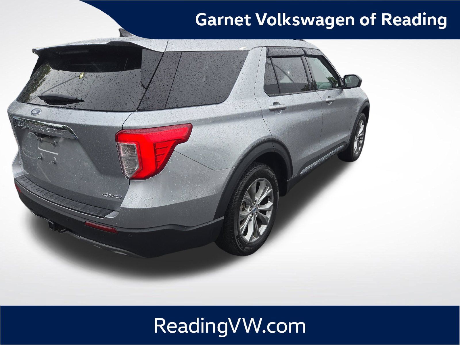 Used 2023 Ford Explorer XLT w/ Equipment Group 202A AWD/4WD image 5