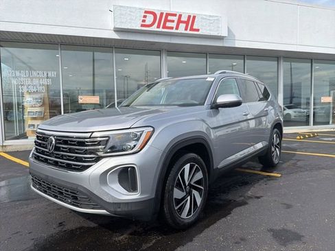 New 2026 Volkswagen Atlas SEL AWD/4WD image 1