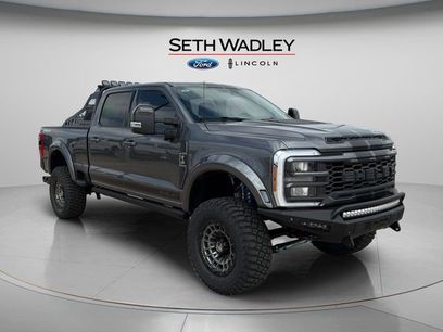 New 2026 Ford F250 Lariat w/ Black Appearance Package