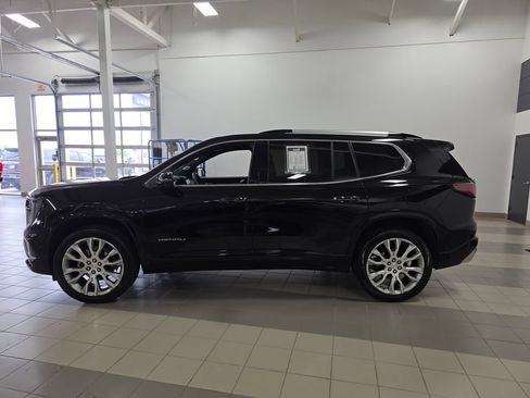 Used 2025 GMC Acadia Denali w/ Super Cruise Package AWD/4WD image 2