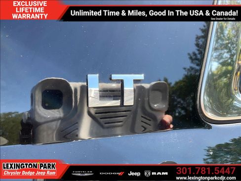 Used 2018 Chevrolet Tahoe LT w/ LT Midnight Edition RWD image 23