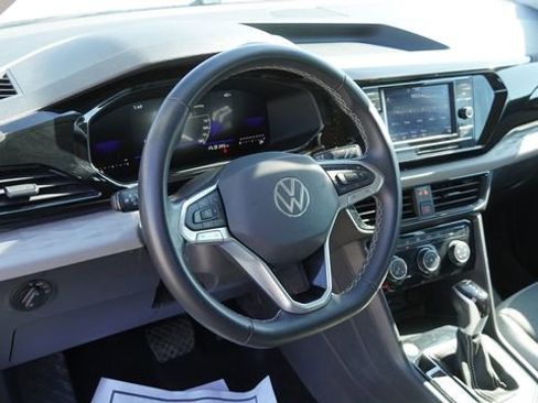 Used 2024 Volkswagen Taos S image 17