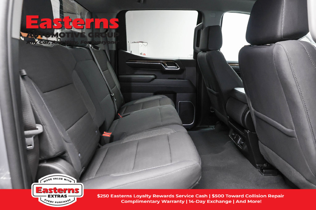 Used 2024 Chevrolet Silverado 1500 LT AWD/4WD image 26