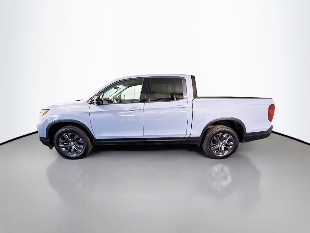 Used 2024 Honda Ridgeline Sport image 6