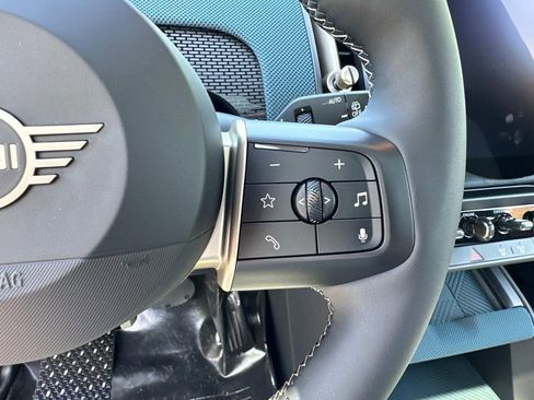 New 2025 MINI Cooper Countryman S w/ Comfort Package Max image 17