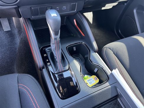 Certified 2024 Nissan Frontier Pro-X w/ Technology Package image 19