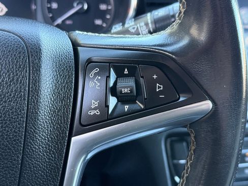 Used 2019 Buick Encore Preferred image 27