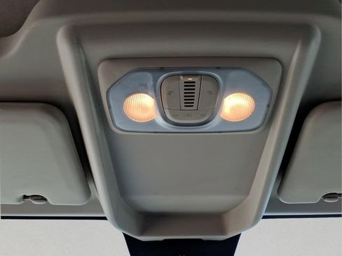 Used 2017 RAM ProMaster 1500 w/ Interior Convenience Group FWD image 19