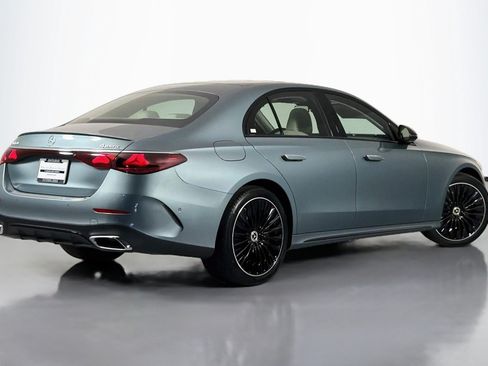New 2026 Mercedes-Benz E 450 4MATIC Sedan image 11