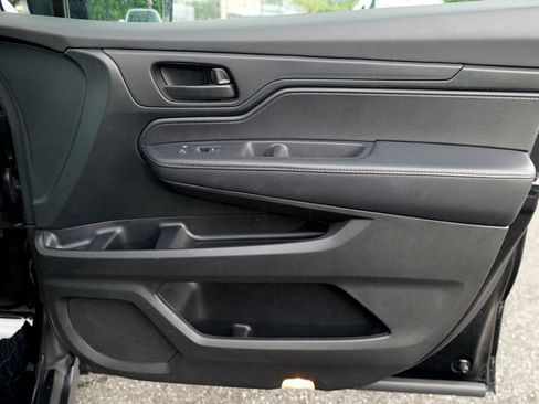 Used 2023 Honda Odyssey EX-L image 30