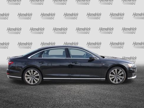 Used 2021 Audi A8 L 4.0T w/ Executive Plus Package image 10