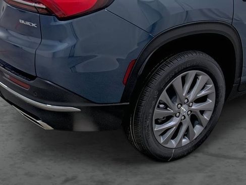 New 2026 Buick Enclave Preferred image 12