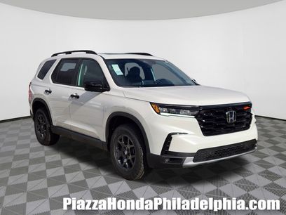 New 2025 Honda Pilot TrailSport