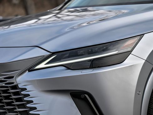 Used 2023 Lexus RX 350 AWD w/ Cold Area Package image 3