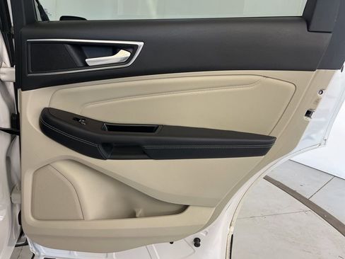 Used 2015 Ford Edge Titanium w/ Equipment Group 302A image 28