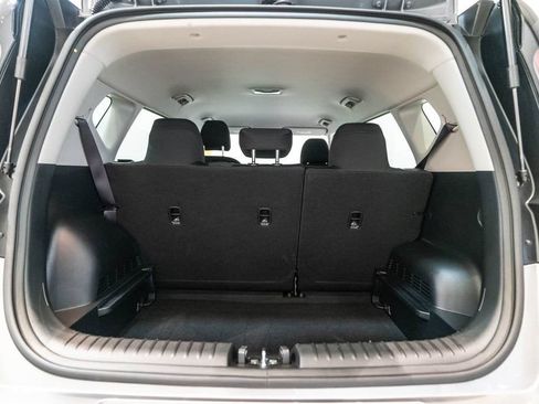 Used 2025 Kia Soul LX FWD image 30