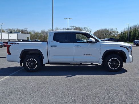 New 2026 Toyota Tundra SR5 image 5