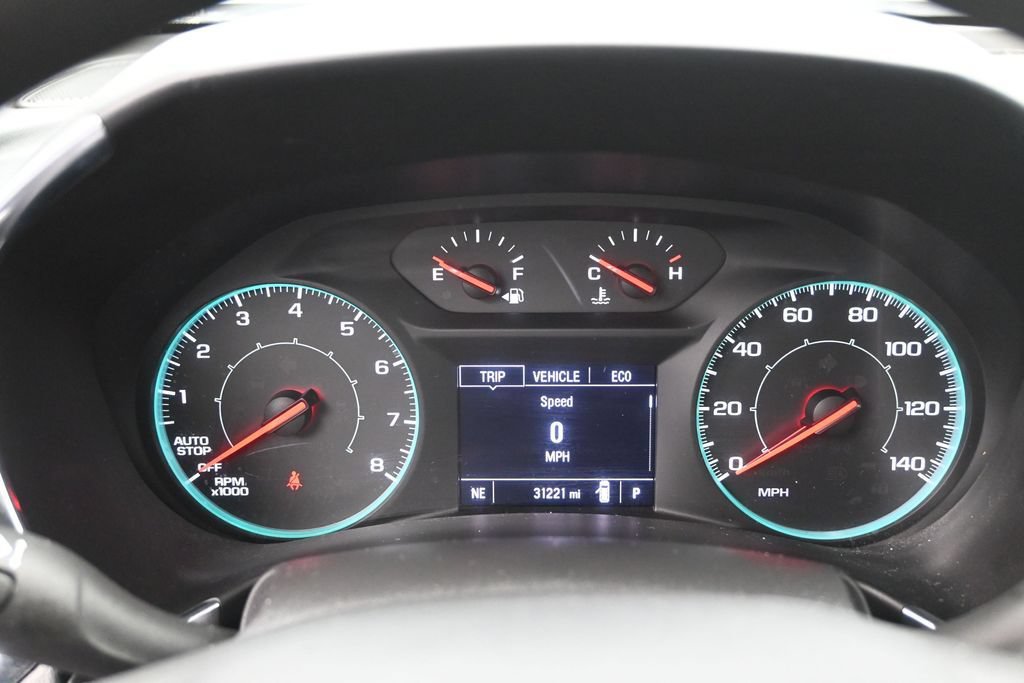 Used 2023 Chevrolet Equinox LS w/ Driver Confidence II Package AWD/4WD image 13