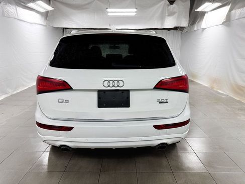 Used 2017 Audi Q5 2.0T Premium Plus w/ Technology Package image 5