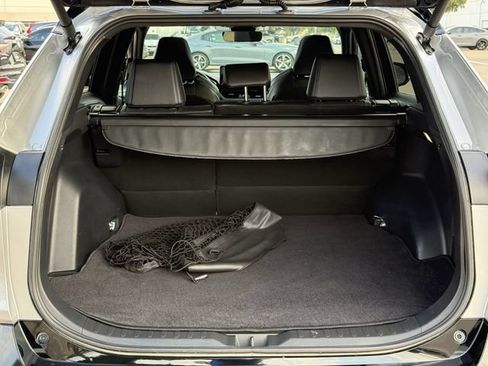 Used 2025 Toyota RAV4 XSE AWD/4WD image 30