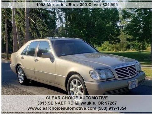 Used 1993 Mercedes-Benz 300 SD Sedan image 6