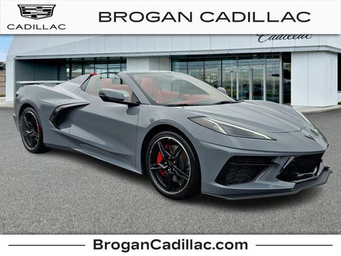 Used 2025 Chevrolet Corvette Stingray Premium Conv w/ Z51 Performance Package RWD image 1