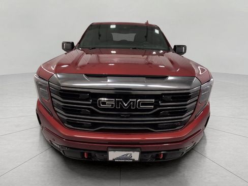 Used 2023 GMC Sierra 1500 AT4 w/ AT4 Premium Package AWD/4WD image 13