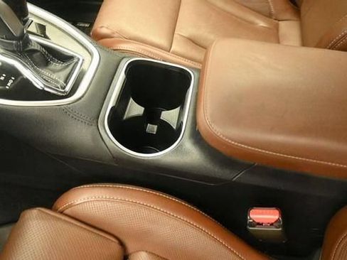Used 2022 Subaru Outback Touring XT AWD/4WD image 22